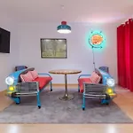 Boutique By Homing 아파트 *